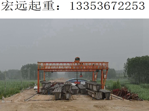 小318